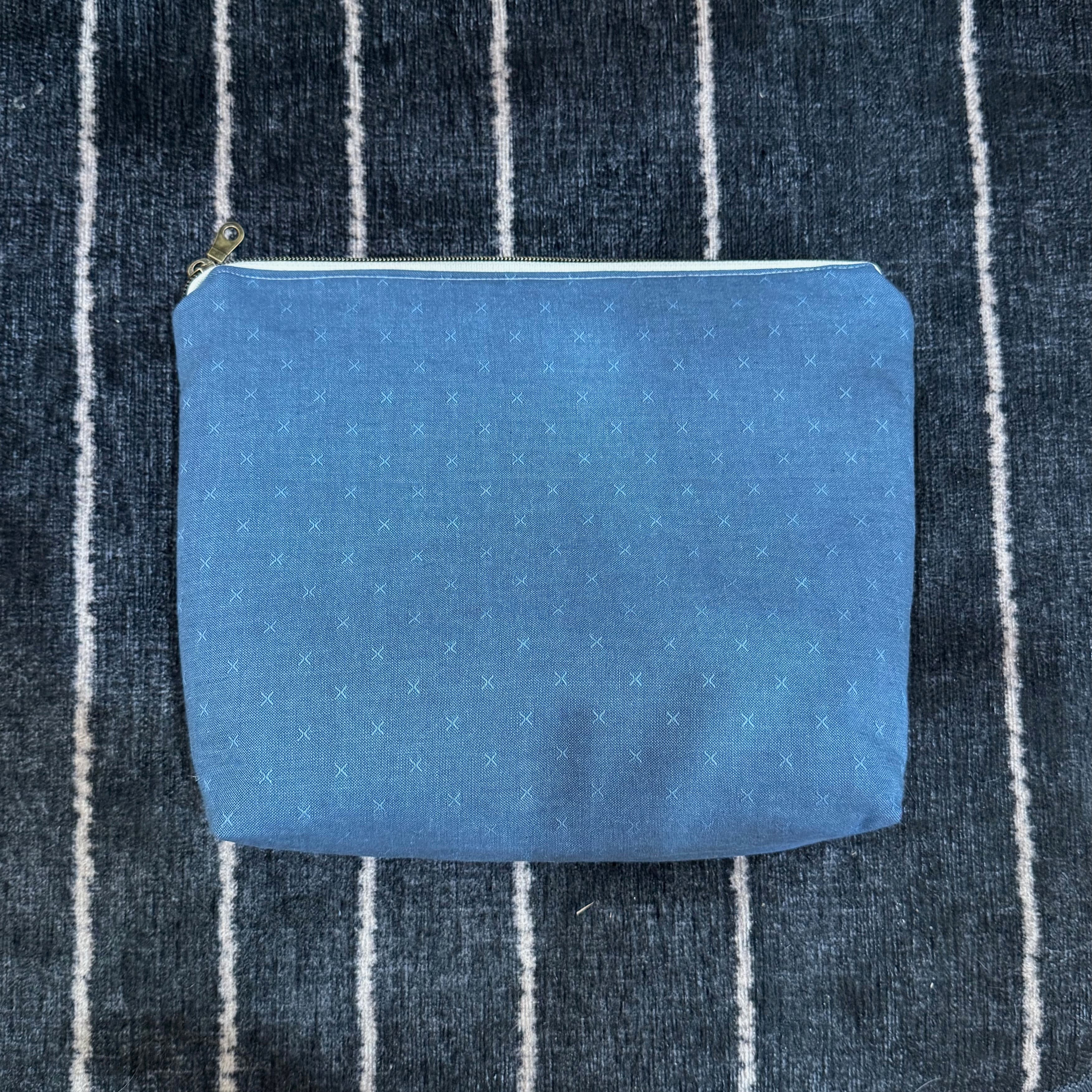 Large Flat Bottom Zipper Bag – Blue Stellar